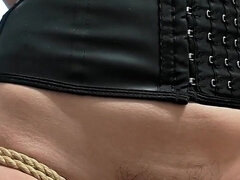 Asiater, Hæler, Bundet