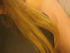 Amatör, Blondin, Par, Sperma i munnen, Sperma shot, Handjobb, Milf, Pov