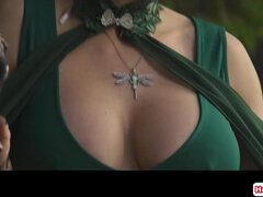 Busty ts elf Izzy Wilde fucks milf elf