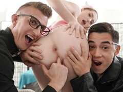 18, Duży tyłek, Duży kutas, Obciąganie, Obciąganie, Lizanie, Masturbacja, Chudy