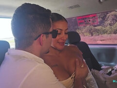 Colombians Have Sex On A Public Beach - Mariana Martix And Logan Salamanca