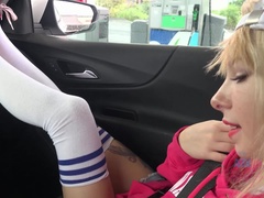Blondynka, Obciąganie, Sperma, Obciąganie stopami, Orgazm, Chudy, Palenie, Cycki