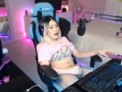 Enthousiasteling, Aziatisch, Sperma shot, Masturbatie, Shemale, Alleen, Tiener, Tieten likken