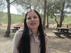 Public Pickups - Darkhaired Babe Babes Public Shag 1 - Cassie Right