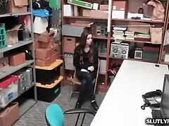 Blasen, Braunhaarige, Hundestellung, Hd, Monster, Natürlichen titten, Schreiend, Jungendliche (18+)