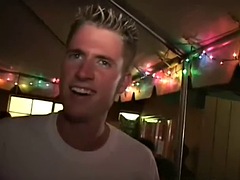 Amatör, Avsugning, Fångad, Universitet, Party, Rider, Tonåring, Voyeur