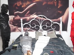 Asijské, Bdsm, Brunetka, Péro, Fetiš, Skupina, Hd, Orgasmus