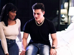 Kuřba, Brunetka, Vlasaté, Honění, Líbání, Výprask, Přírodní prsa, Kozičky