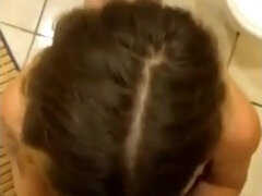 Amador amadora, Banheiro, Boquete, Jato de porra, Facial, Gordoa, Hd, Festa