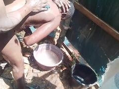 Da bunda para a boca, Banheiro, Bundão, Bissexual, Empregada, Ao ar livre cartaz de rua outdoor, Adolescente, Banheiro