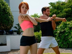 Amatőr, Hatalmas hátsó, Monumentális dákó, Kutya póz, Kőkemény, Természetes mellek, Leborotvált, Vékony