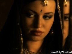 Asiater, Babe, Brunette, Hd, Inder, Milf, Mamma, Alene