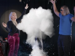 Anal, Stor stjärt, Bisexuell, Svart, Brunett, Doggystyle, Piercing, Shemale