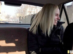 Grosser arsch, Blasen, Hundestellung, Geld, Natürlichen titten, Öffentlich, Jungendliche (18+), Titten