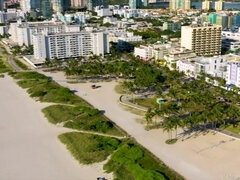 Bundão, Peitos grandes, Boquete, Peituda, Garganta funda, Facial, Latina, Tetas