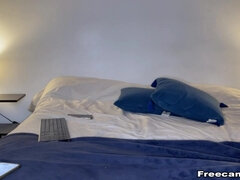 Pompino, Coppia, Venire in bocca, Gola profonda, Punto di vista pov, Webcam, Bagnata, Moglie