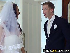 Culo grosso, Grande cazzo, Sposa, Imbrogliare, Vestito, Mostro, Tatuaggi, Nozze