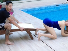 Stor røv, Stor pik, Store bryster, Pik sutte, Hundestilling, Mor jeg gerne vil kneppe, Udendørs, Bryster