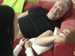 Teenagers take grandpas money away and then suck his handsome dick