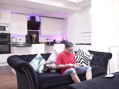 Babe, Debela dekleta, Velike joške, Fafanje, Dekle drka tiča, Milf