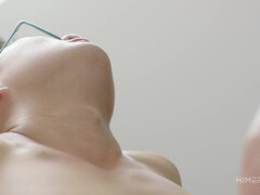 Anal, Asiatique, Poilue, Branlette thaïlandaise, Embrassement, Massage, Masturbation, Mature