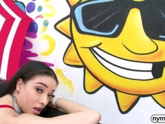 Grande cazzo, Brunetta, Sborrata, Hardcore, Leccata, Piccola, Rasata, Magra