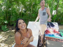 Tetas grandes, Mamada, Estilo perrito, Hd, Tacones, Aceite, Al aire libre, Montar