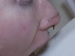 Bad, Sadomasochismus, Britisch, Weibliche domination, Behaart, Erniedrigung, Latex, Toilette