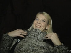 Ξανθιά, Ευρωπαίος, Πρώτου προσώπου