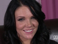 Naturally Blessed brunette Emma leigh solo femdom talk