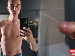 18, Homosexuell, Kissar, Mager, Solo, Tonåring