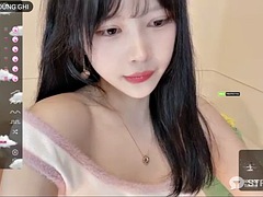 Chinese girl is fine1