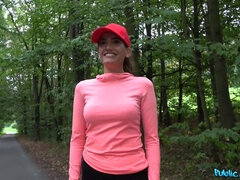 Amateur, Cul, Sucer une bite, Brunette brune, Fille latino, De plein air, Public, Espagnole