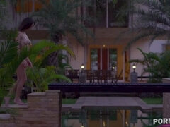 Cul, Brunette brune, Seins naturels, De plein air, Chatte, Rasée, Solo, Nénés