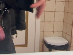 Harry_jen | Pissing Outside in Public Toilet