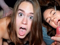 Μεγάλος κώλος, Μεγάλος πούτσος, Πίπα, Σε στάση σκύλου στα τέσσερα, Φυσικά βυζιά, Μουνί, Έφηβος, Βυζιά