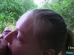 Amatööri, Suihinotto, Takaapäin, Käsihoito, Ulkona, Näkökulma pov, Julkinen, Tissit