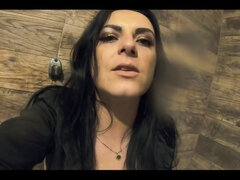 Любители, Брюнетки, Латиноамериканки, Милф, Курящие, Соло