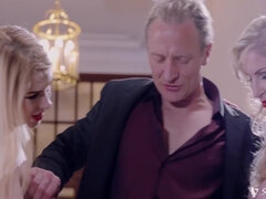 Tekintélyes didik, Cumizás, Kebles, Pénisz, Kőkemény, Hd, Érett feleség, Hármas