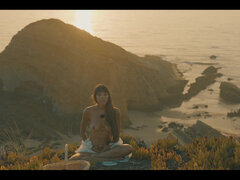 Amaterji, Azijci, Velike joške, Fetiš, Latinka, Zunaj, Solo