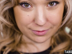 Iso kulli, Blondi, Suihinotto, Rankka, Luonnolliset tissit, Pienikokoinen, Pillu, Laiha