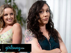 Hot MILF Sinn Sage Fingers Neighbor Charlie Forde's Shaved Pussy - Lesbian Flirt Fails