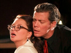 Stor stjärt, Stor kuk, Stora tuttar, Avsugning, Brunett, Doggystyle, Milf