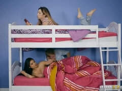 Asiat, Store bryster, Brunette, Hd, Imellem racer, Pov, Tatovering, Teenager