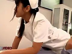 Azjatka, Obciąganie, Hd, Japoński, Pielęgniarka, Krzyczeć, Ogolona, Trójkąt