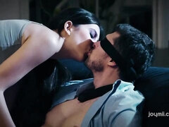 Pompino, Brunetta, Da dietro, Baciando, Rasata, Magra, Ragazza