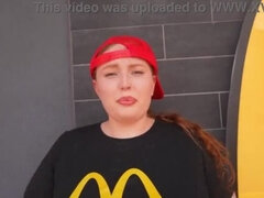 Iso kaunis nainen, Iso perse, Isot tissit, Suihinotto, Rankka, Ratsastaa, Lutka, Tissit