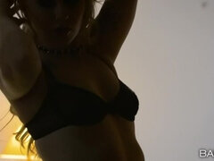 Μωρό, Μελαχροινή, Ευρωπαίος, Αυνανισμός, Μόνος