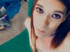 Hot tranny shows off her pretty face on Snapchat