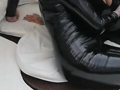 Bondage sadomaso, Cazzo vecchio, Dominazione, Dominazione femminile, Piede fetish, Umiliazione, Piscina   biliardo, Schiavo